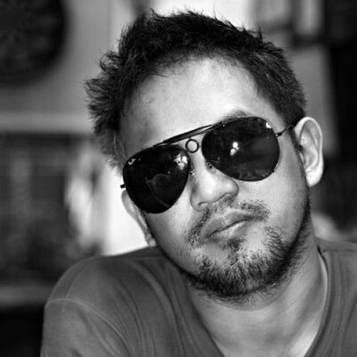 Khavn De La Cruz