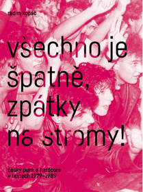 Všechno je špatně, zpátky na stromy!