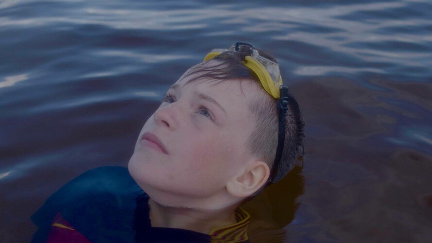 Gabi mezi osmým a třináctým rokem