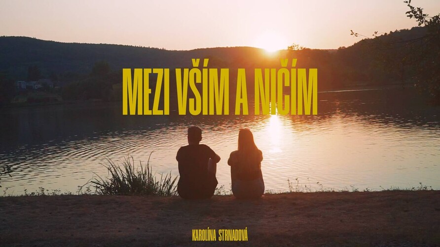 Mezi vším a ničím