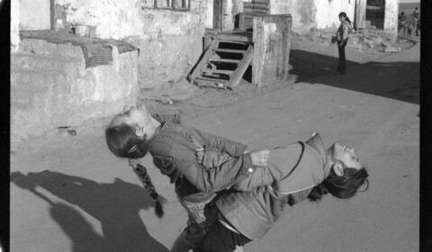 Černá srdce (...zem není gulatá)