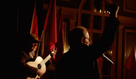 MÍR: Sto let revoluce