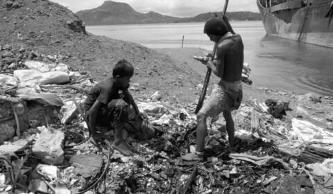 Děti bouře: Kniha první