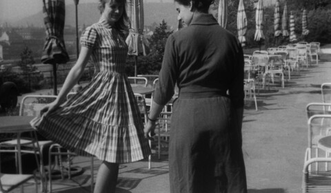 O kouli na zeměkouli