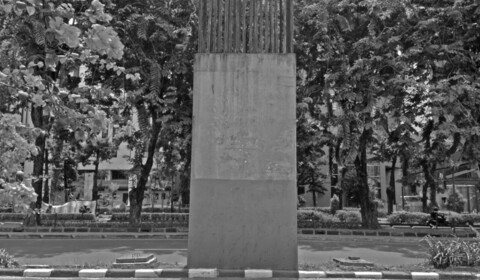 Porosty: jakartská jednokolejka 103