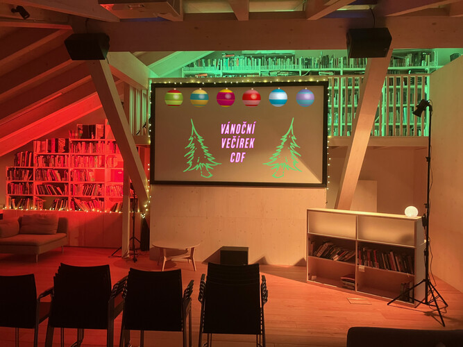 Vánoční večírek CDF